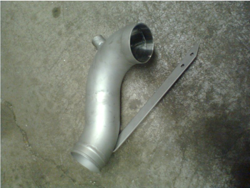 Ansaugrohr ohne Lufi.jpg